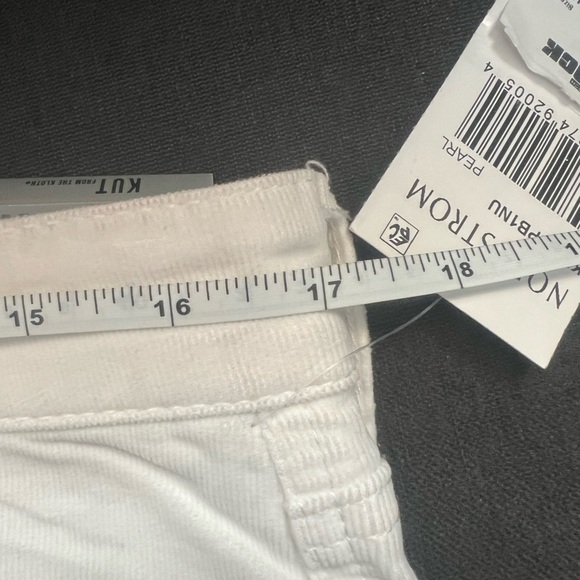 KUT from the Kloth Women's Petite Karen Baby Bootcut in Corduroy Size 14P - Picture 9 of 12